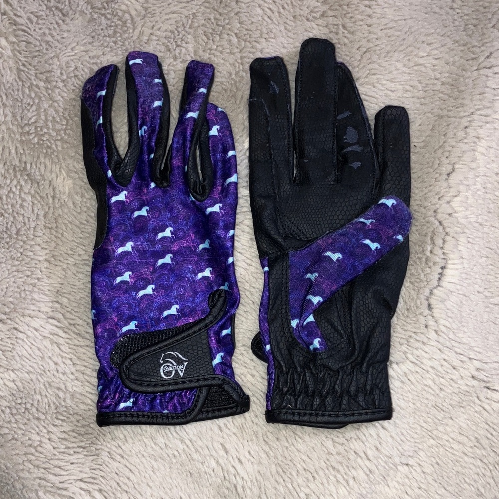 🎉4 for $20 Ovation PerformerZ Riding Gloves—-purple pony print (5-5.5 in)